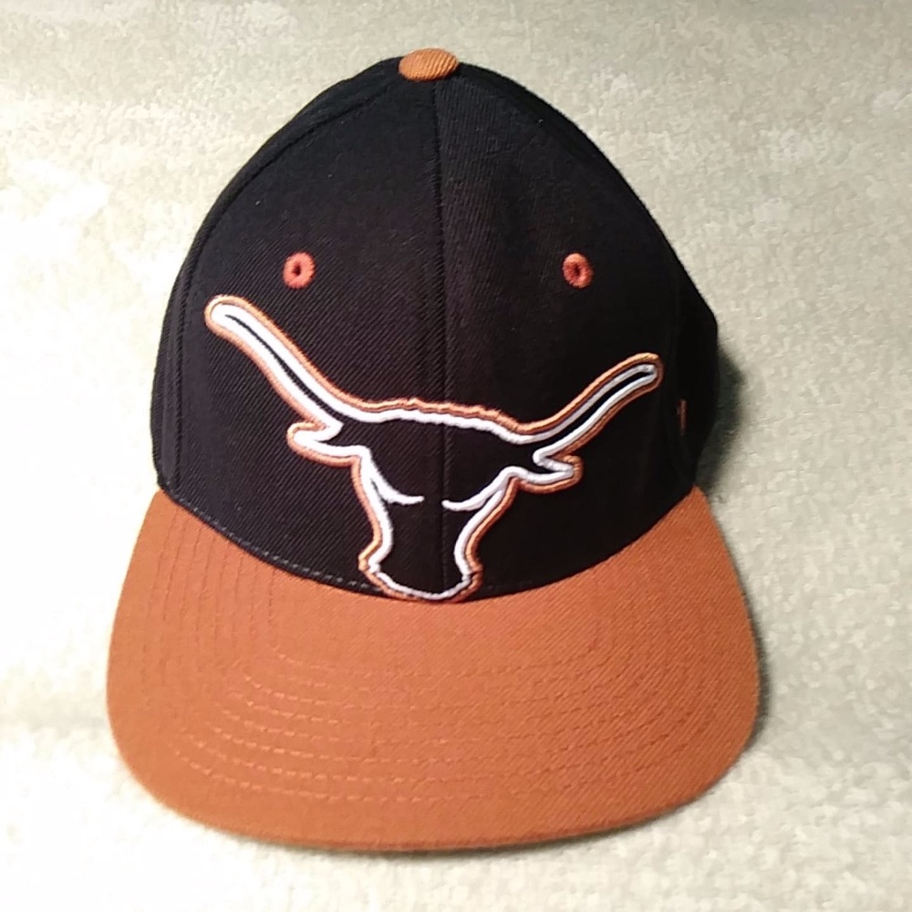 Texas Longhorns snap back baseball cap